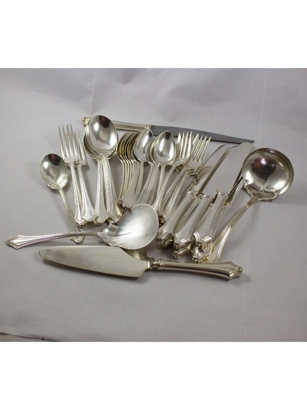 Antique Trenton Silverplate 1915 Wallace Silver 37 Pieces Pat. Feb 23 1915
